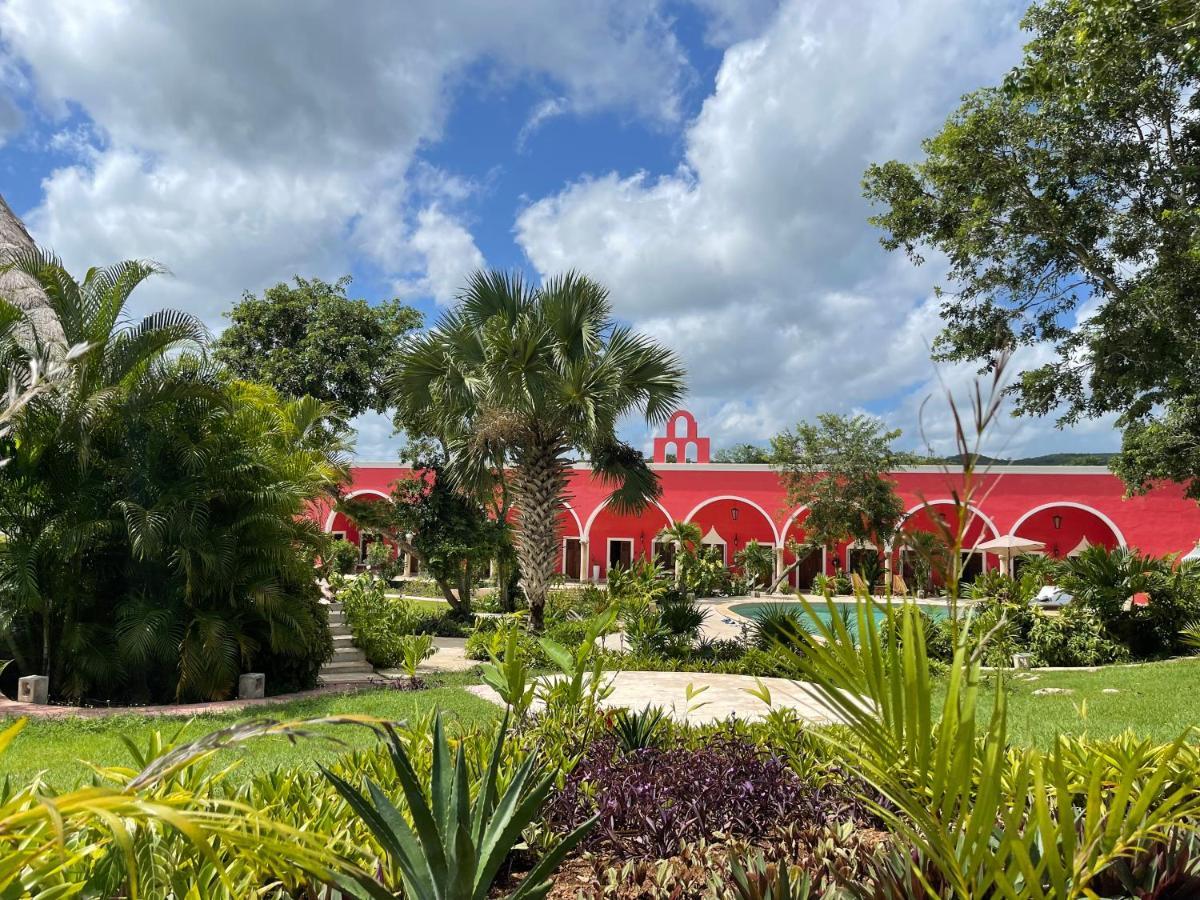 ホテル Hacienda Maria Elena Yucatan Ticul エクステリア 写真