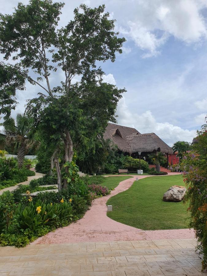 ホテル Hacienda Maria Elena Yucatan Ticul エクステリア 写真